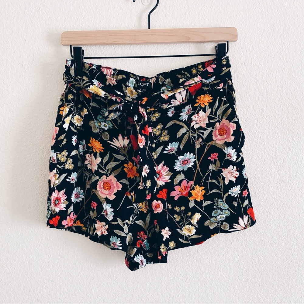 LOFT Floral Tie Waist Shorts